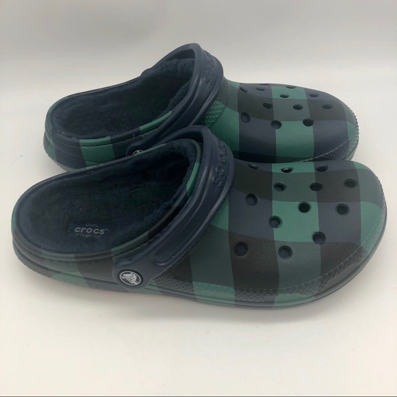 crocs plaid